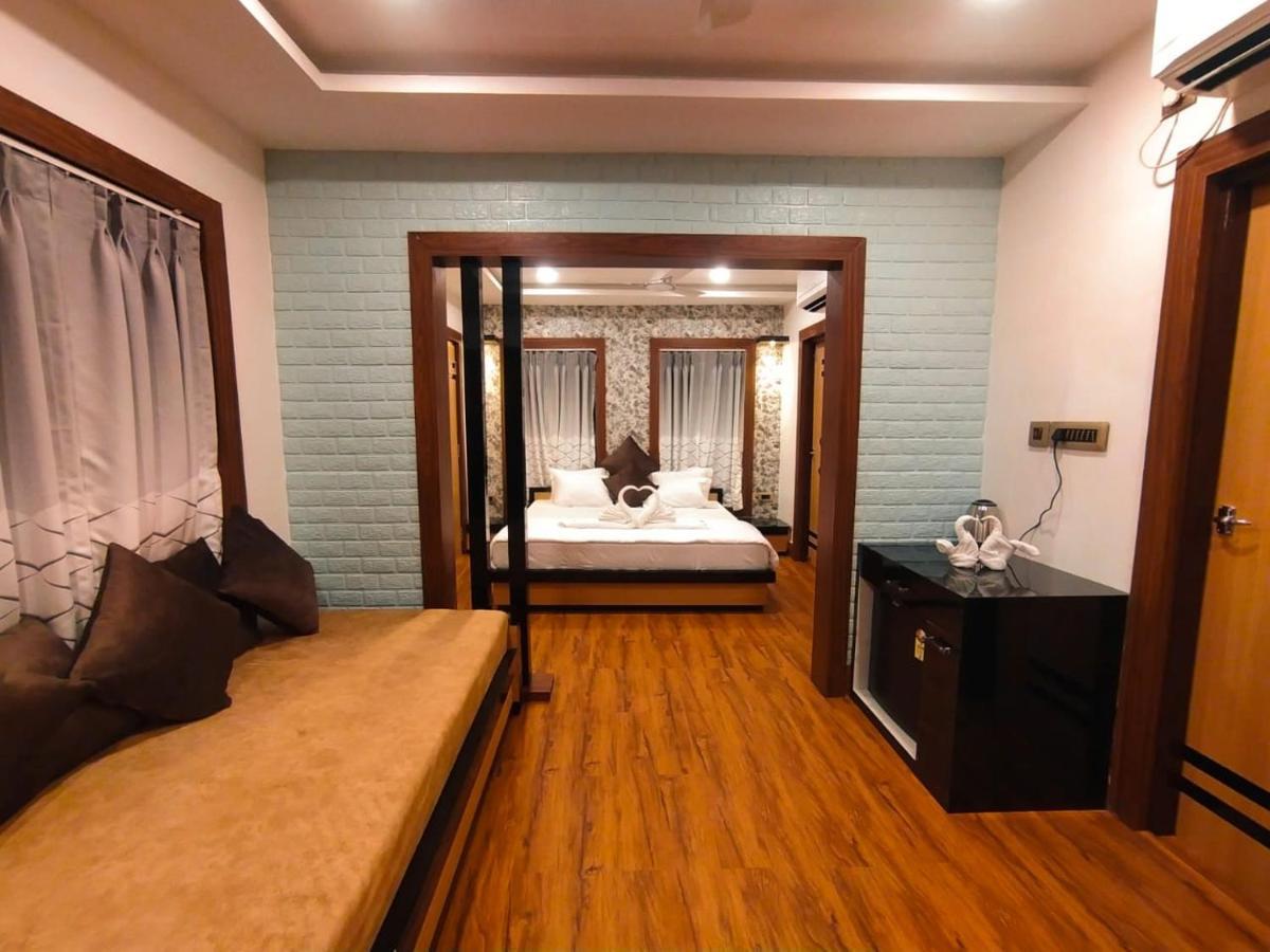 博尔普尔 Charulata Residency酒店 外观 照片